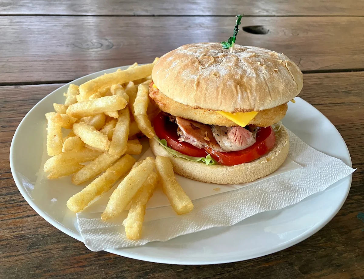 Food & drink, Mount Alford Hotel