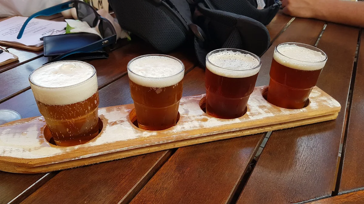 Food & drink, Mount Alford Hotel