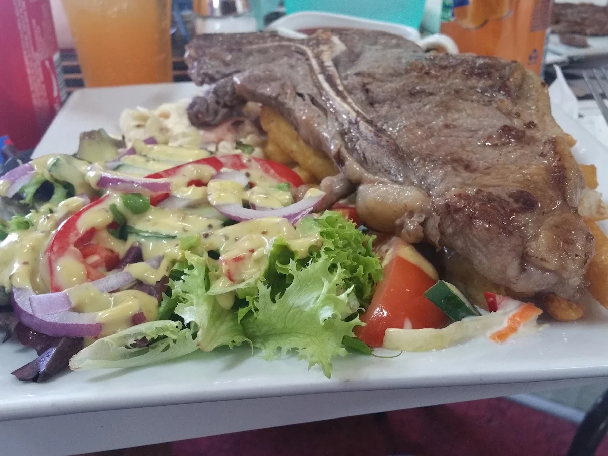Food & drink, Mount Alford Hotel
