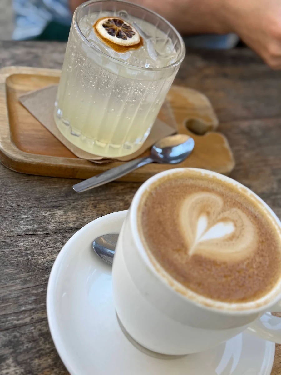 Food & drink, The Hill Cafe