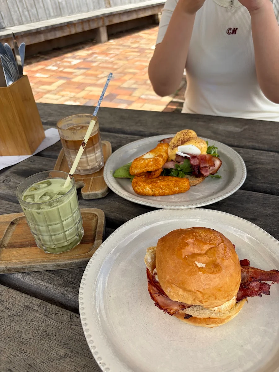 Food & drink, The Hill Cafe