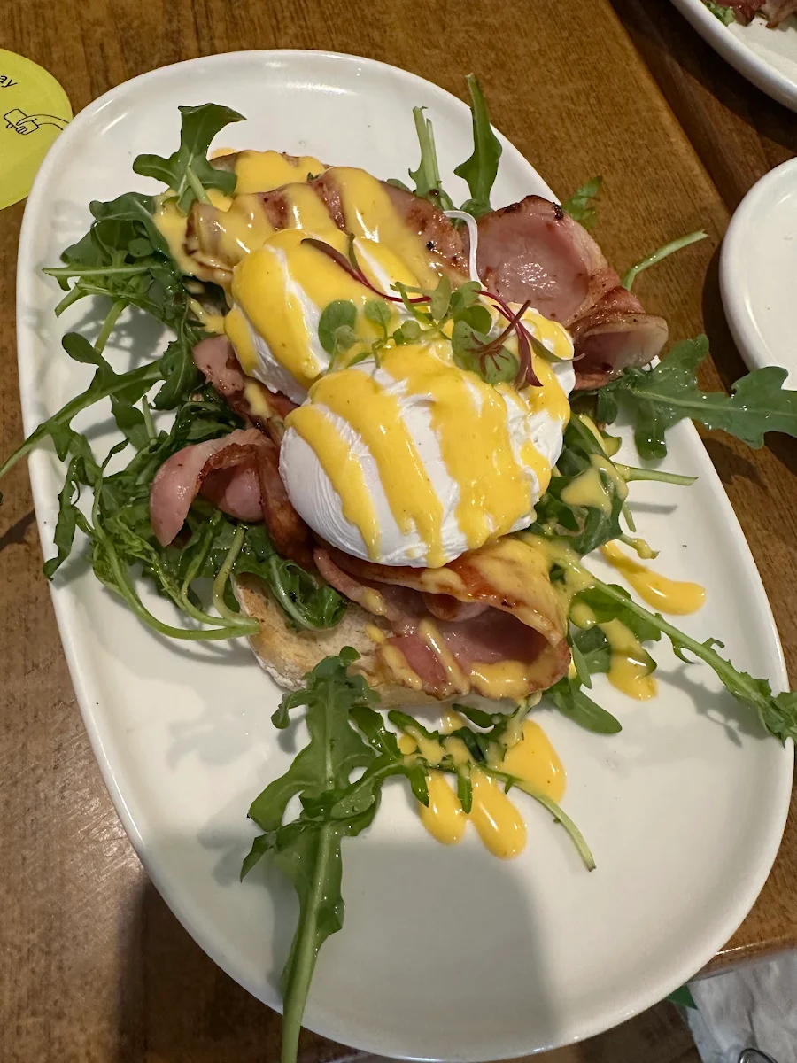 Food & drink, Bananas cafe