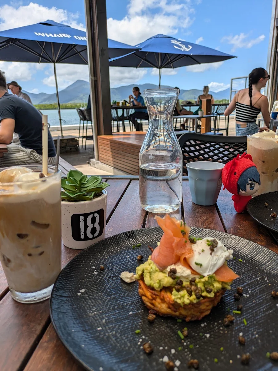 Food & drink, Wharf ONE Cafe