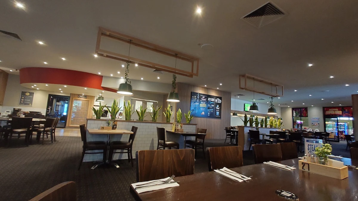 Vibe, Sandbelt Club Hotel