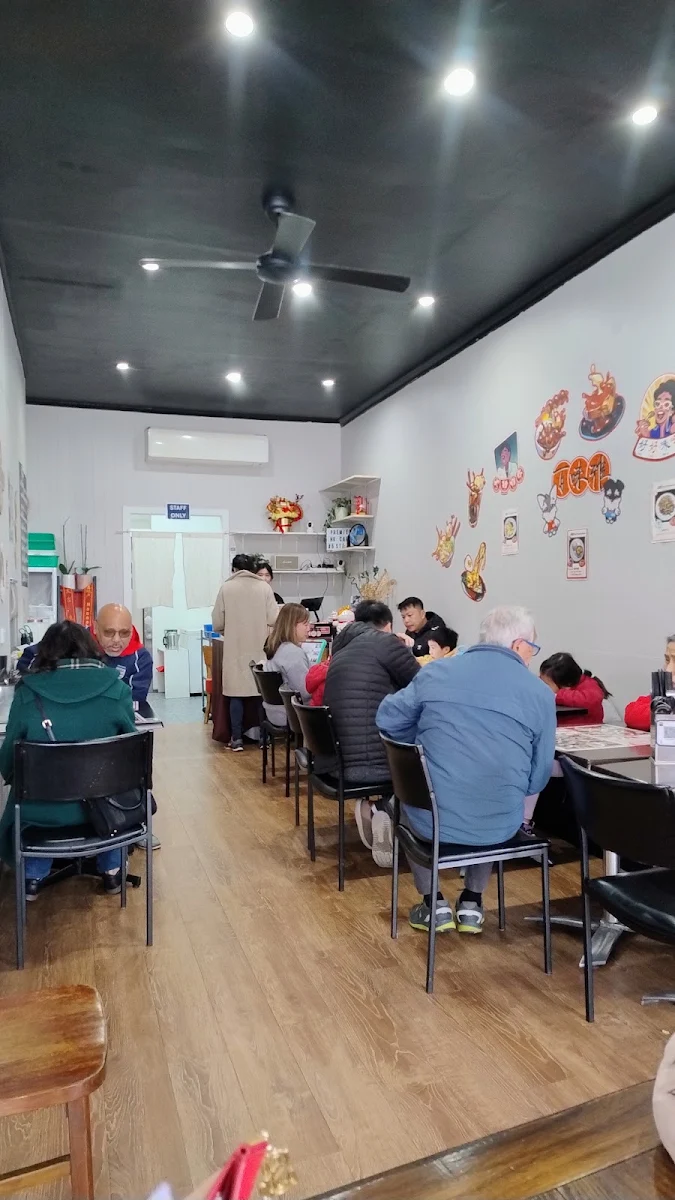 Vibe, Premier HK Cafe 百味雅