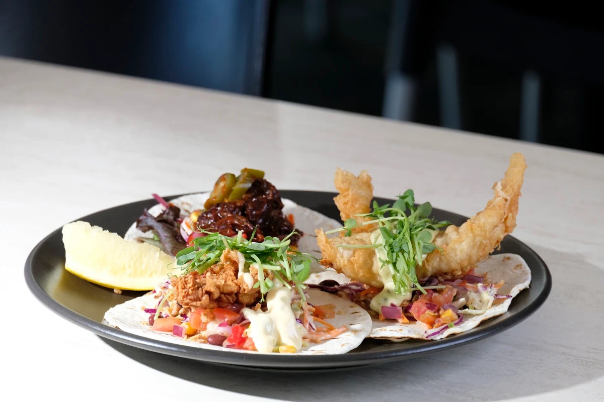 Food & drink, Seven Mile Bar & Bistro