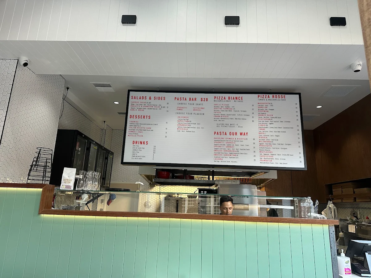 Menu, LITTLE ITALY NARRAWEENA