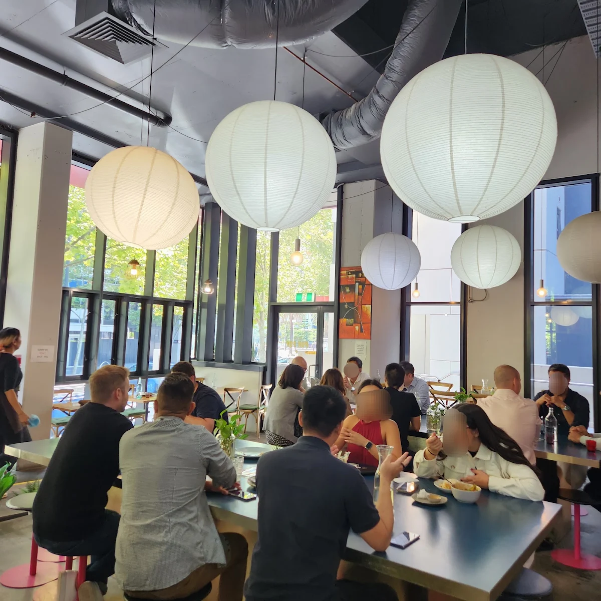 Vibe, Pok Pok Docklands