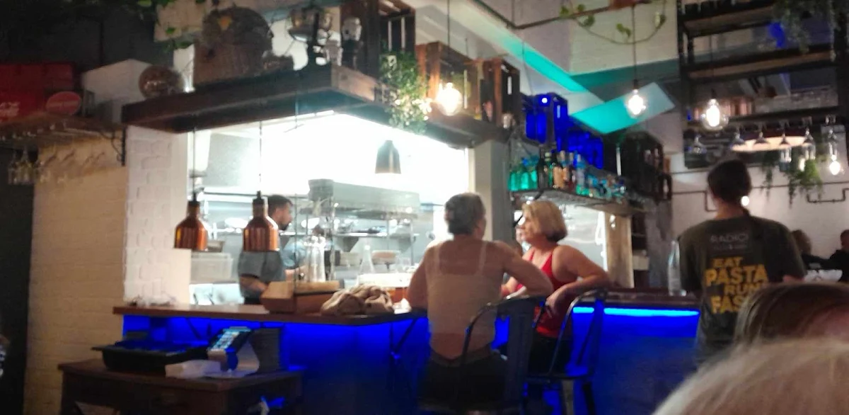 Vibe, RADICI - Roman Kitchen & Bar