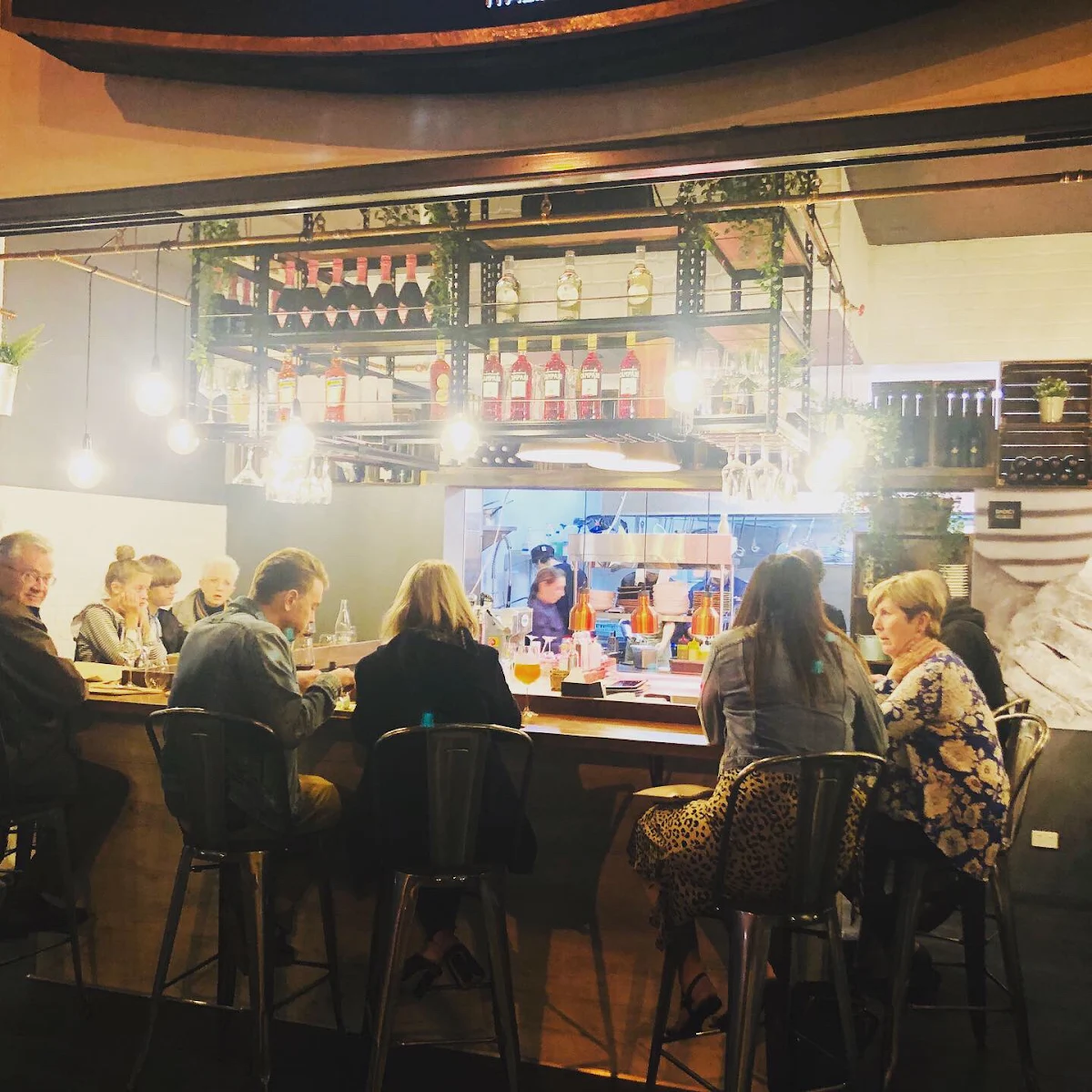 Vibe, RADICI - Roman Kitchen & Bar