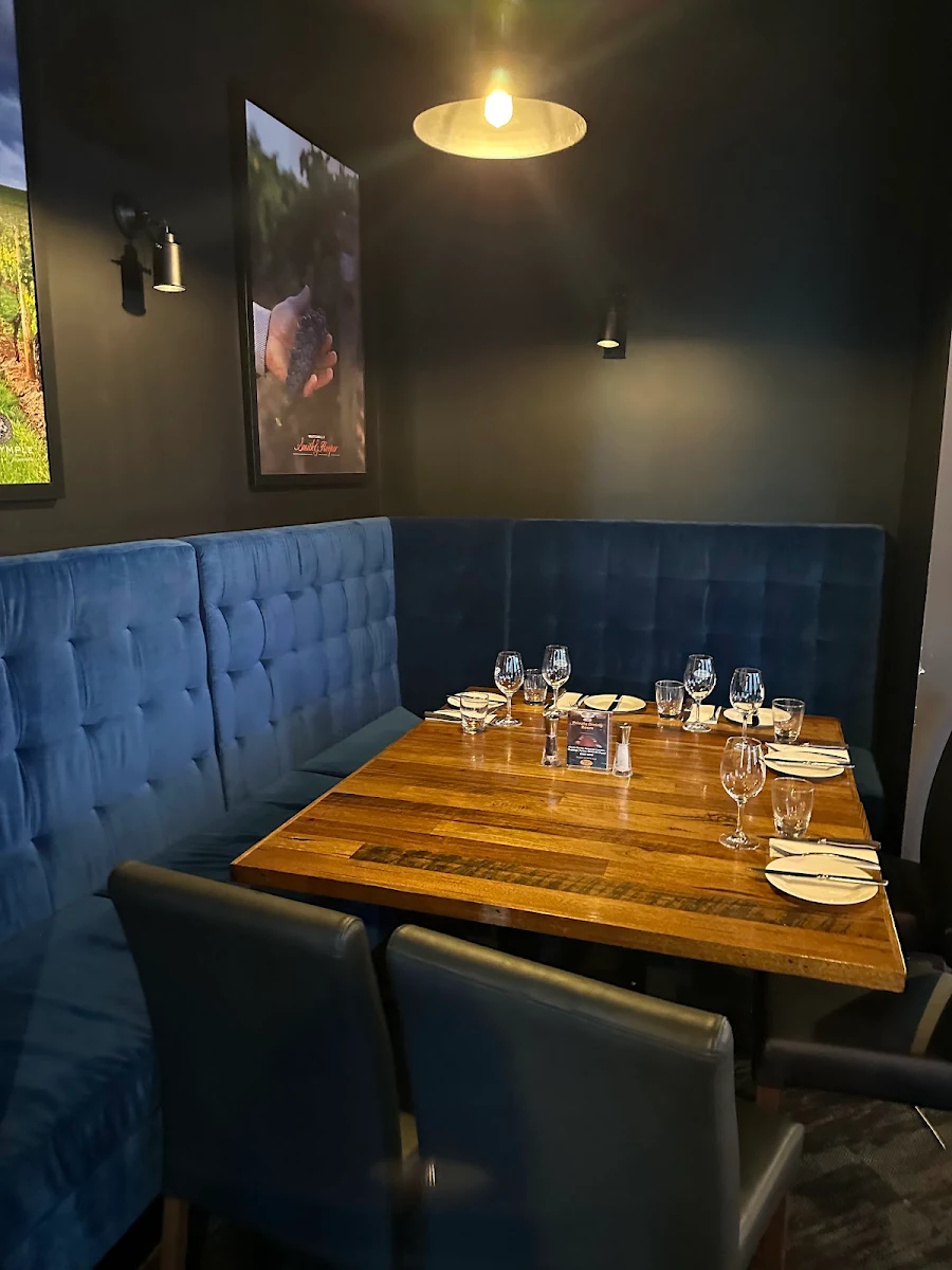 Vibe, Squires Loft Cheltenham