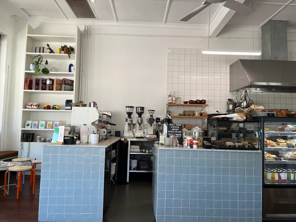 Vibe, Hobart Deli