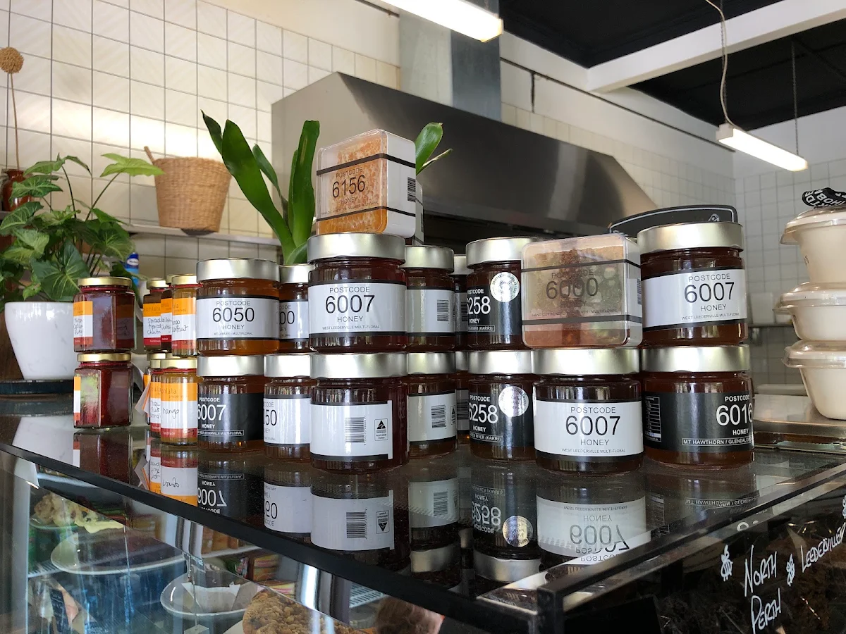 Vibe, Hobart Deli