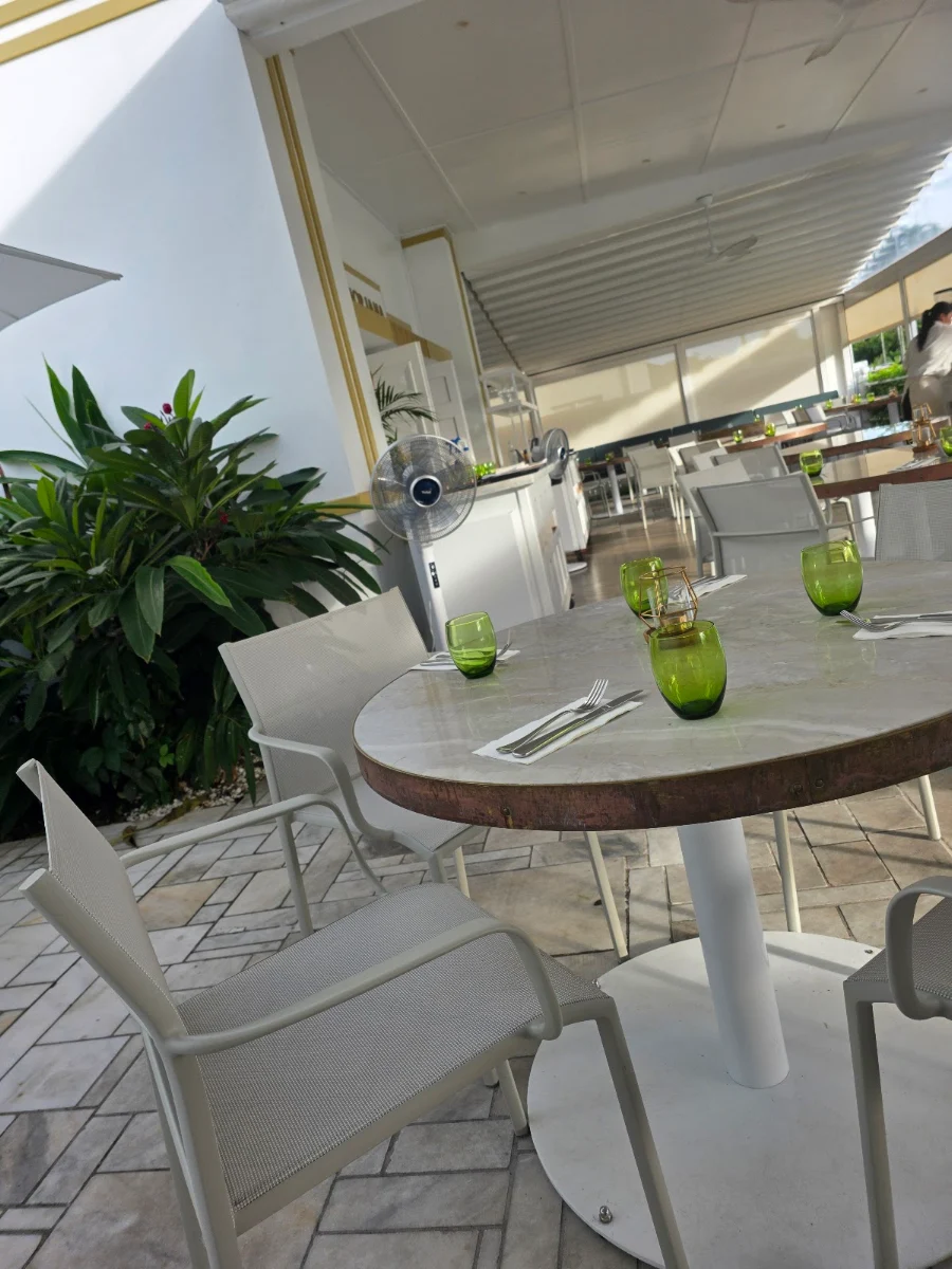 Vibe, Floriana Boutique Hotel & Mediterranean Restaurant