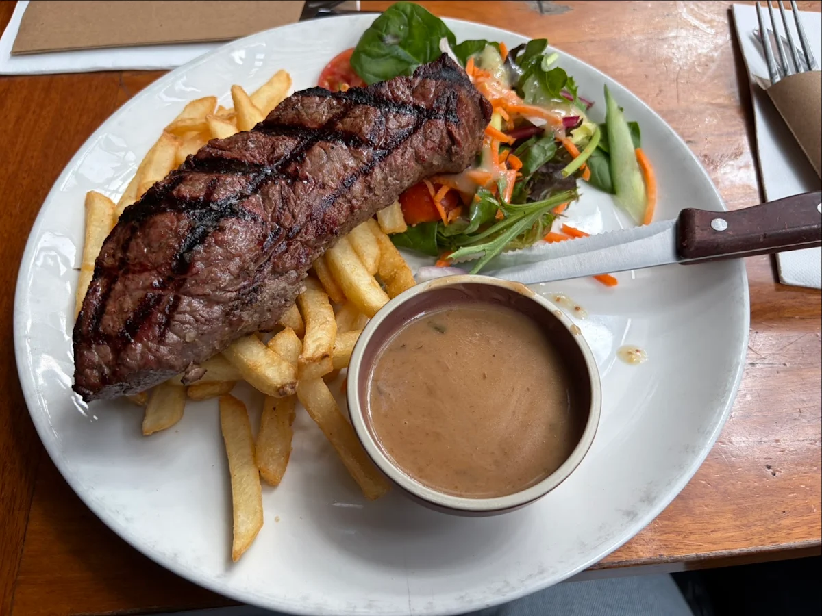 Food & drink, Osbourne Hotel