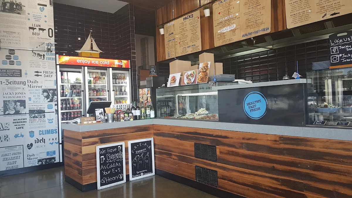 Vibe, JJ's Fish Chips Burgers