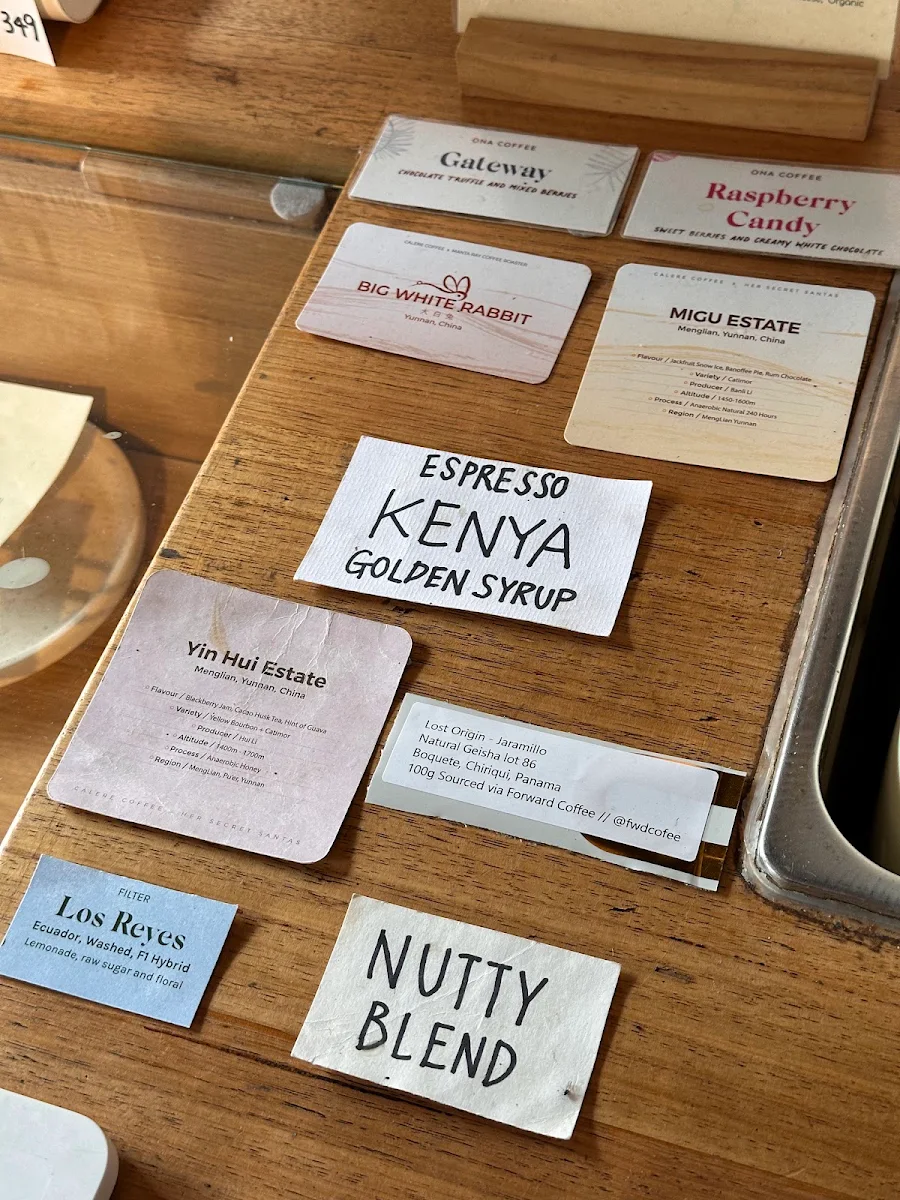 Menu, Calēre Coffee