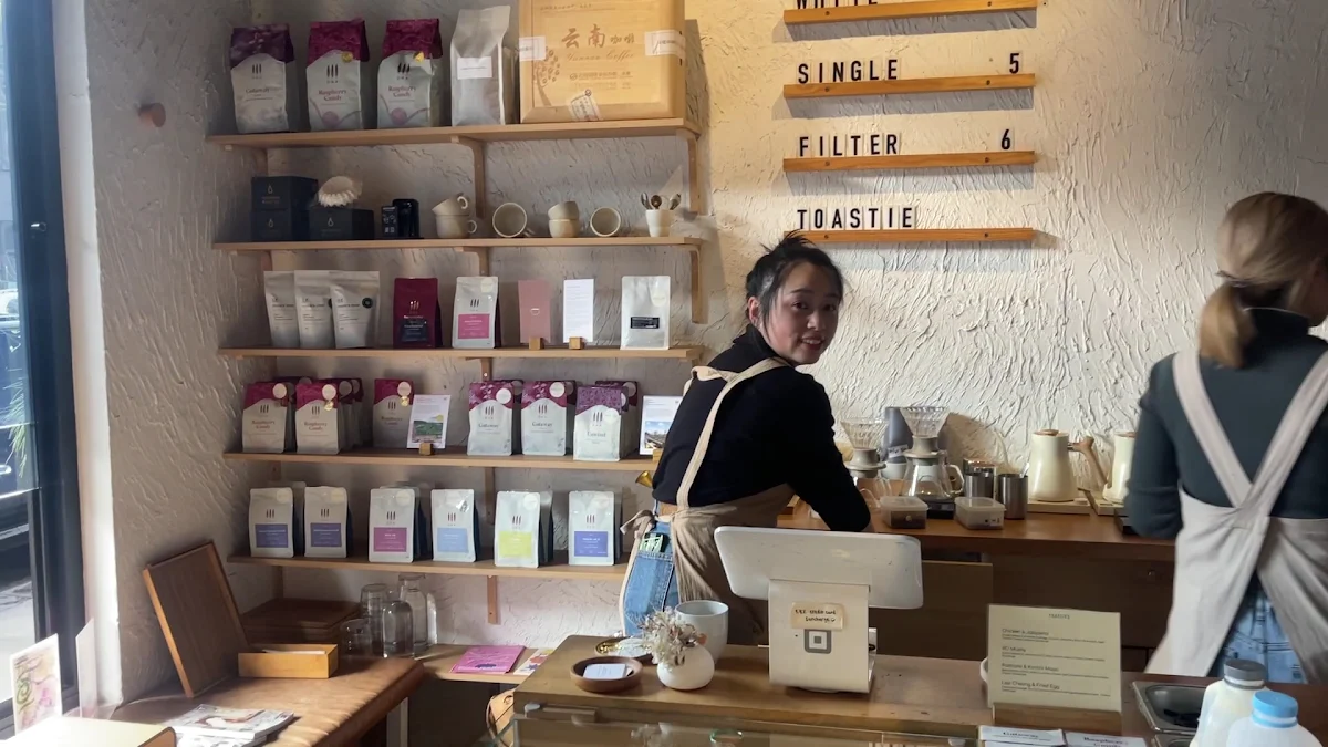 Vibe, Calēre Coffee