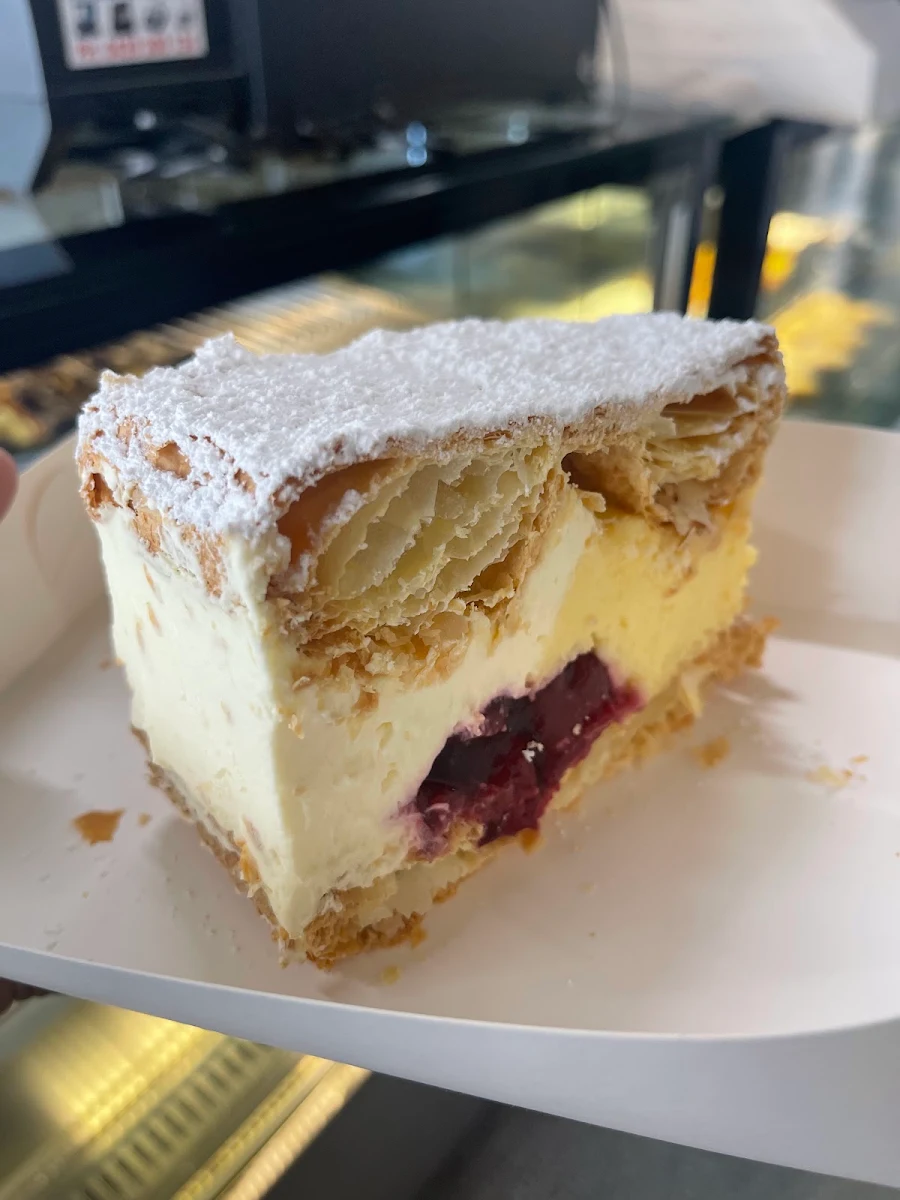 Food & drink, Pastry King Cafe/Bakery