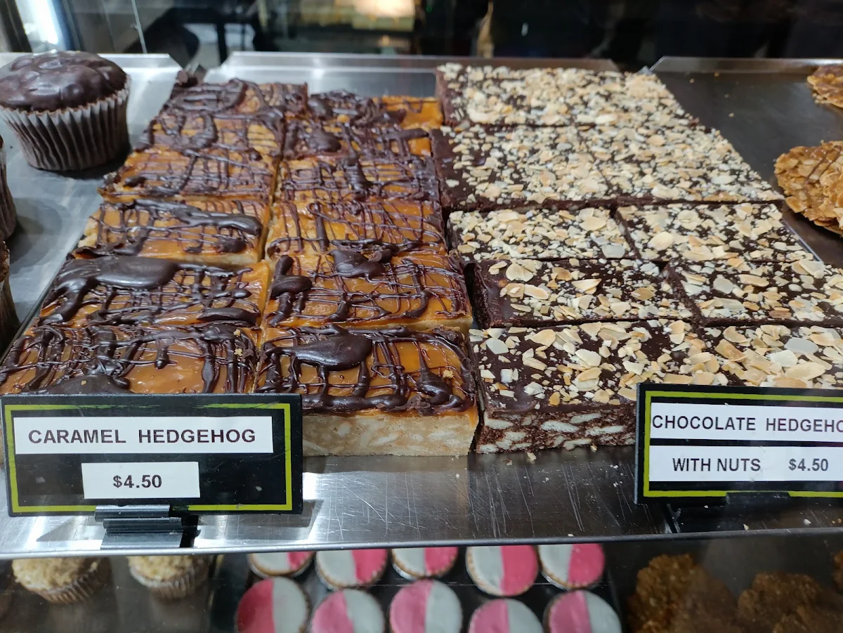 Food & drink, Pastry King Cafe/Bakery