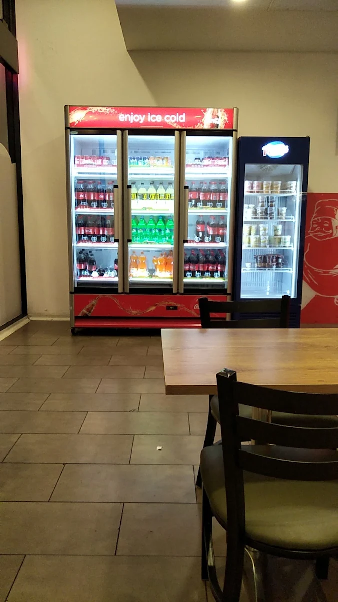 Vibe, Jessie's Pizza Point Cook