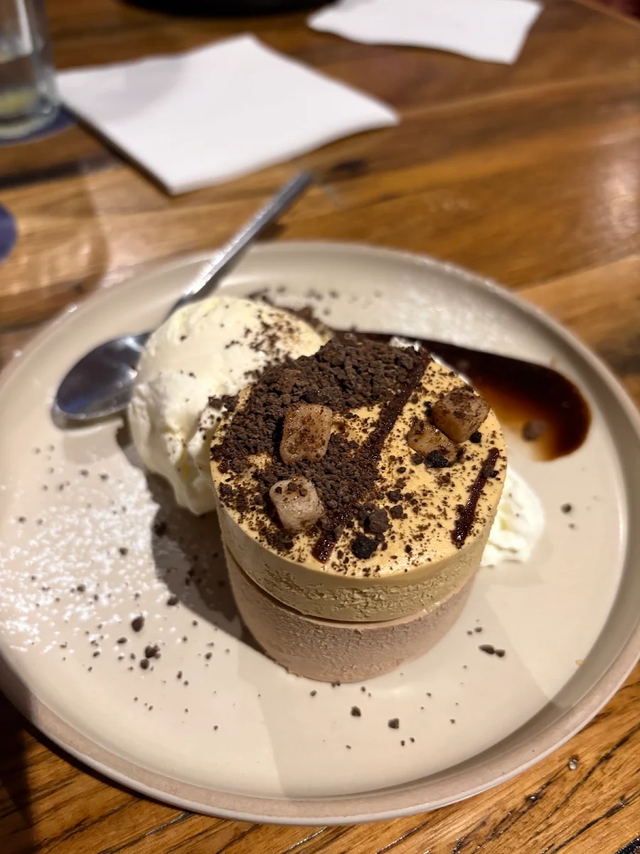 Food & drink, Old Bar Tavern