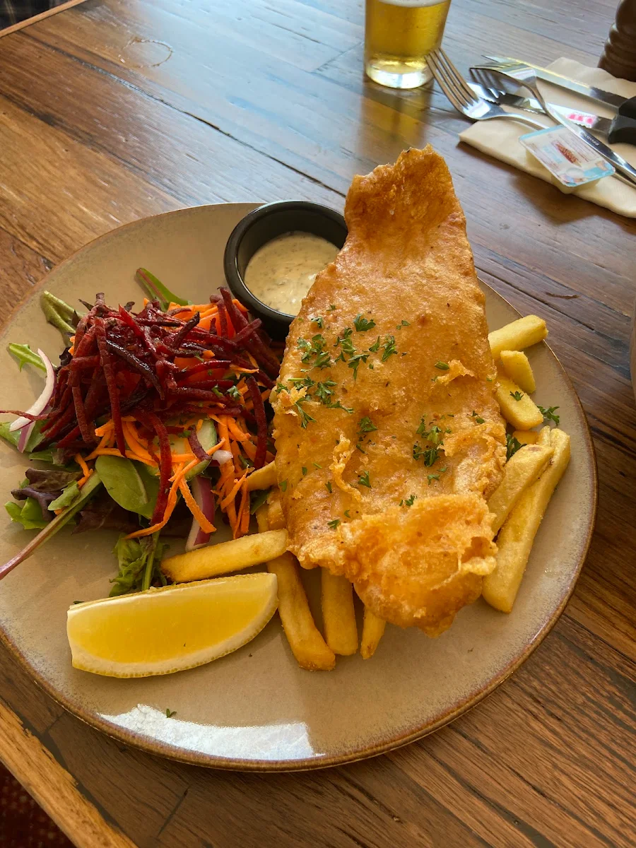 Food & drink, Old Bar Tavern