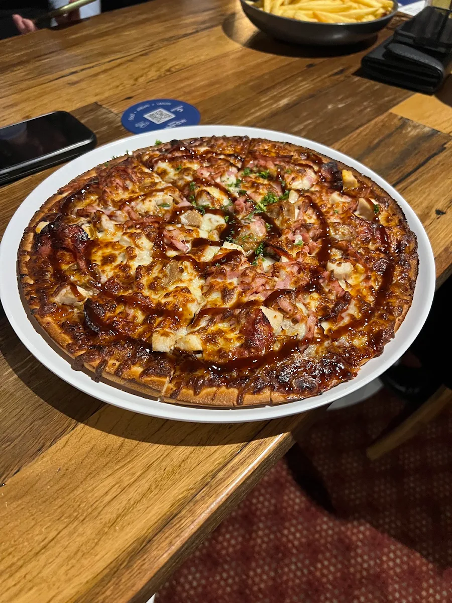 Food & drink, Old Bar Tavern