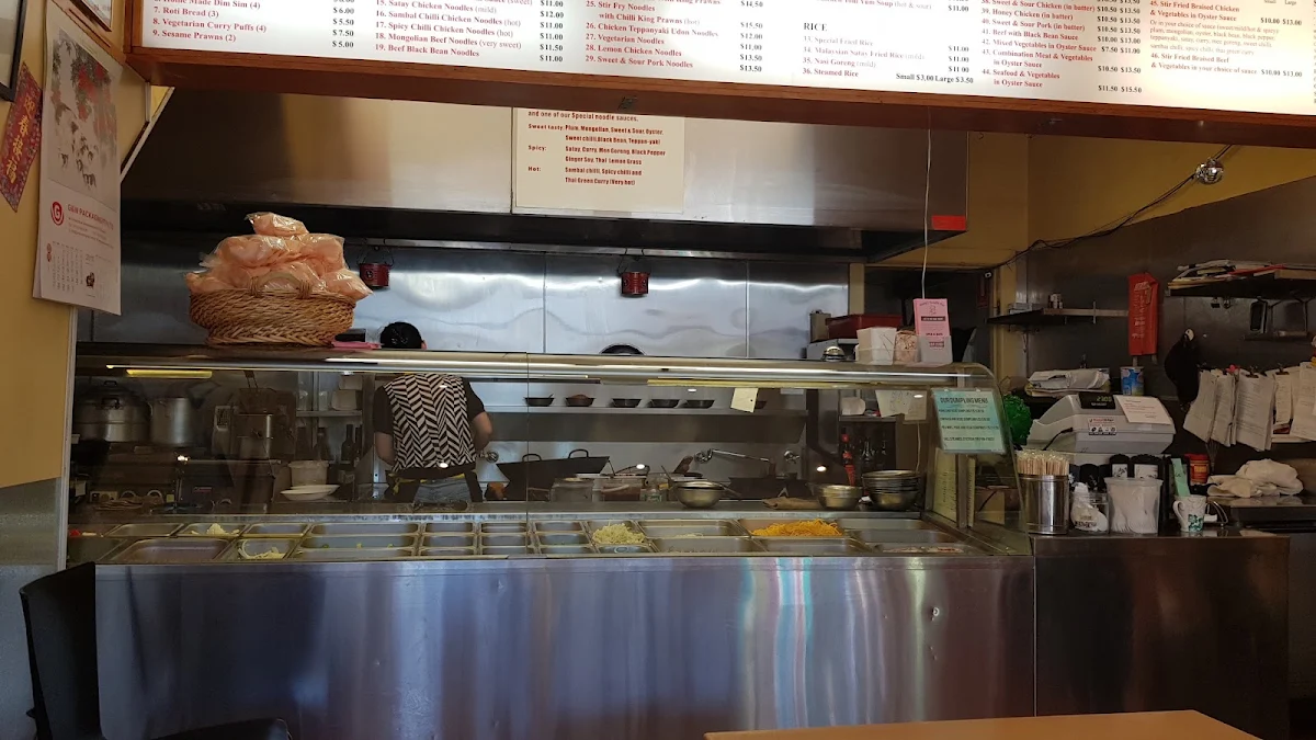 Vibe, Wong's Noodle Bar