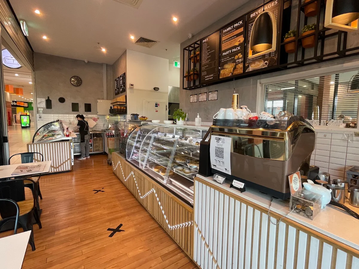 Vibe, Thrift Park Pies and Cakes