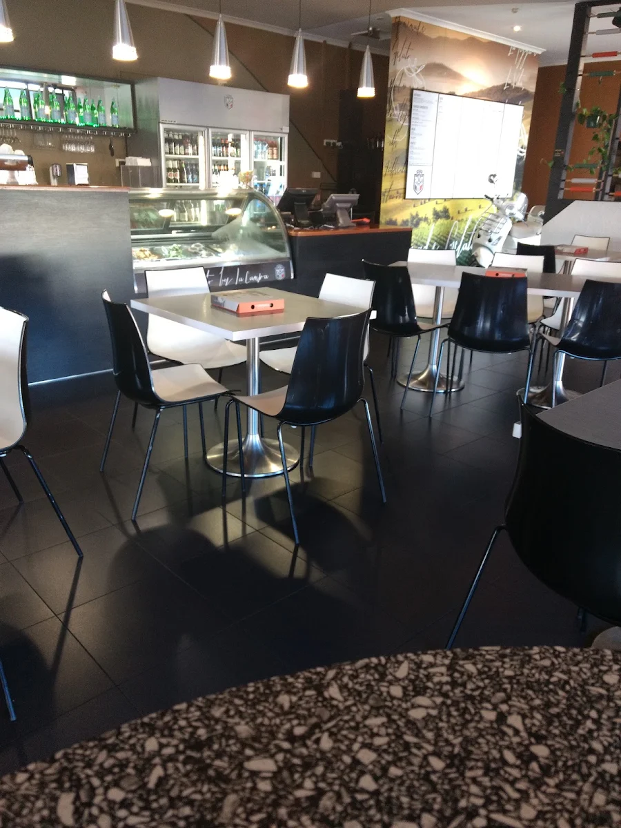 Vibe, La Campagnola Pizzeria