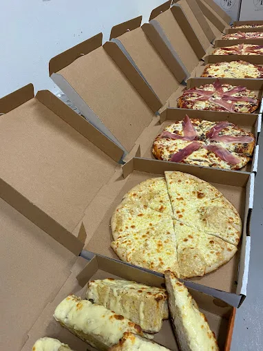Food & drink, Mad Pizza Mission