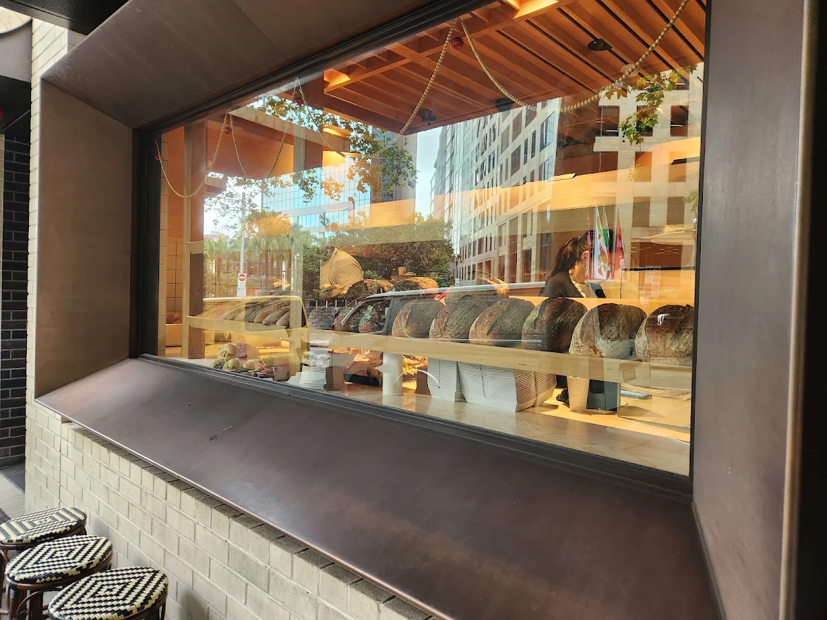 Vibe, Humble Bakery - Circular Quay