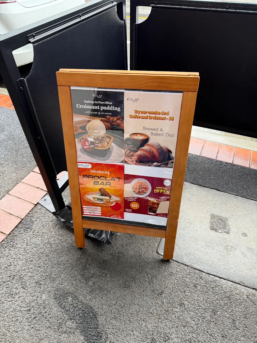 Menu, Eclat Cafe