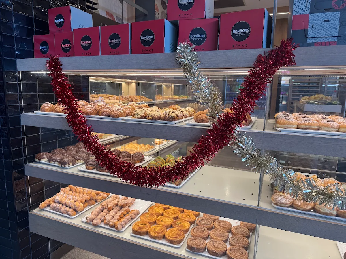 Vibe, Bonbons Bakery Brimbank