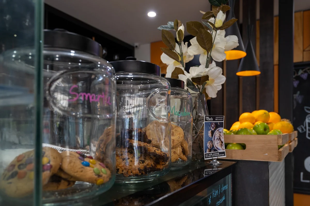 Vibe, Flinderz Cafe & Restaurant