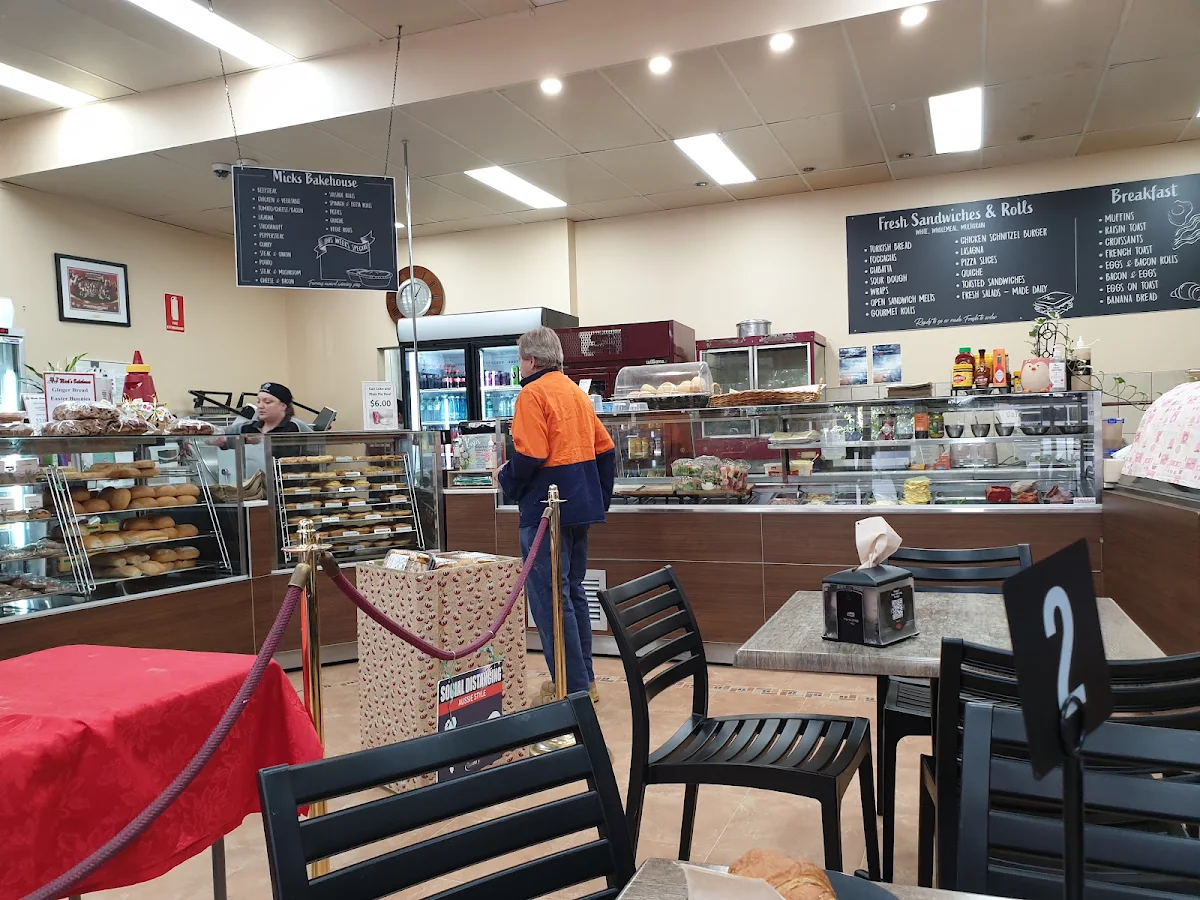 Vibe, Mick's Bakehouse