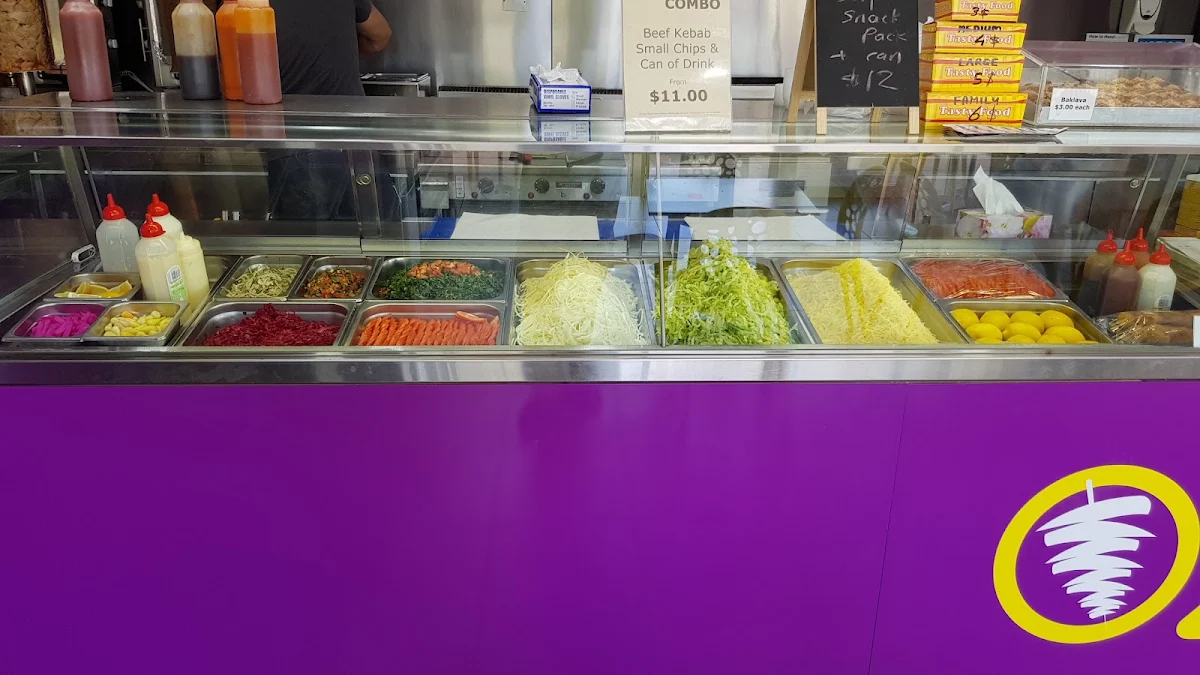 Vibe, OZ Brothers Kebabs
