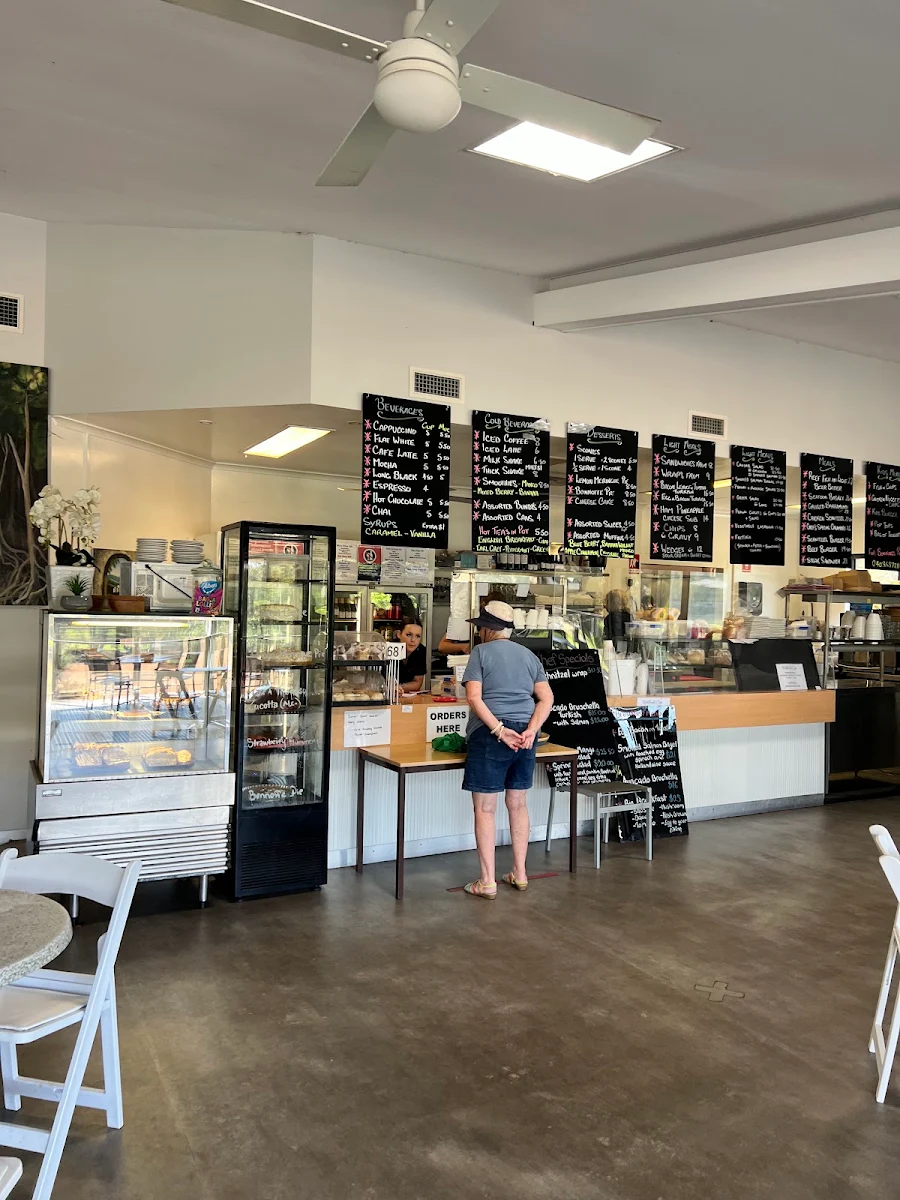 Vibe, Spoonbill Cafe