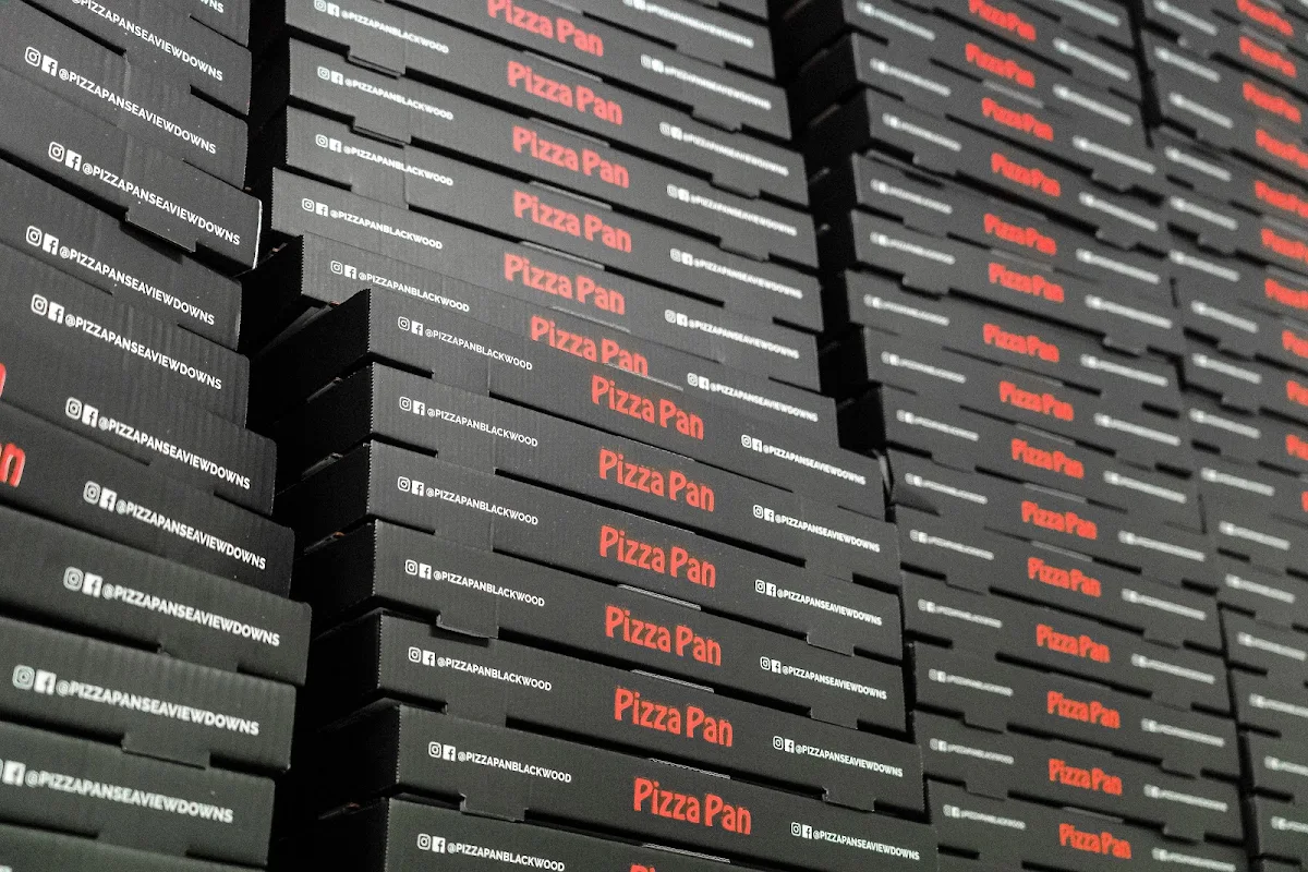 Menu, Pizza Pan Seaview Downs