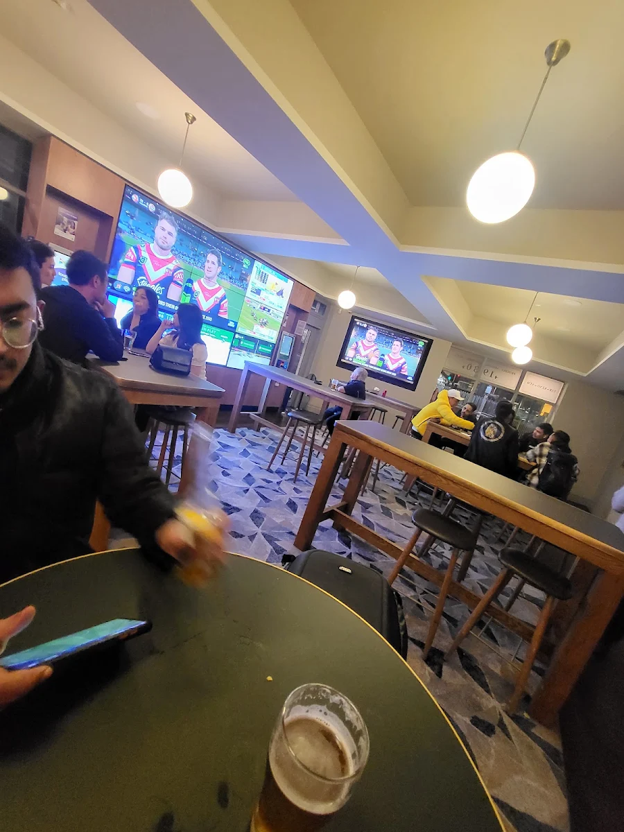 Vibe, Lidcombe Hotel