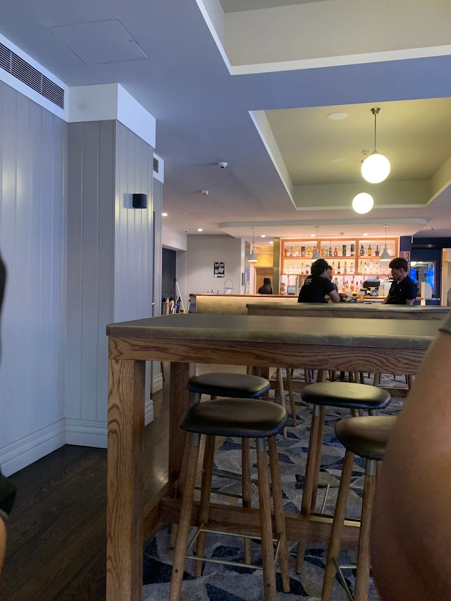 Vibe, Lidcombe Hotel