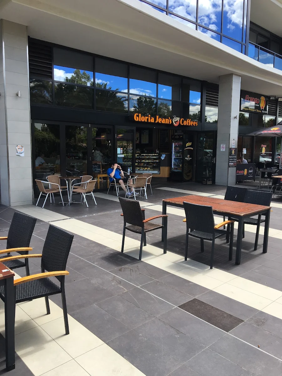 Vibe, Gloria Jean's Bella Vista