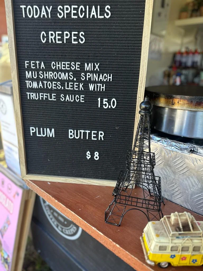 Menu, Saltie Dog - Coffee & Crêpes