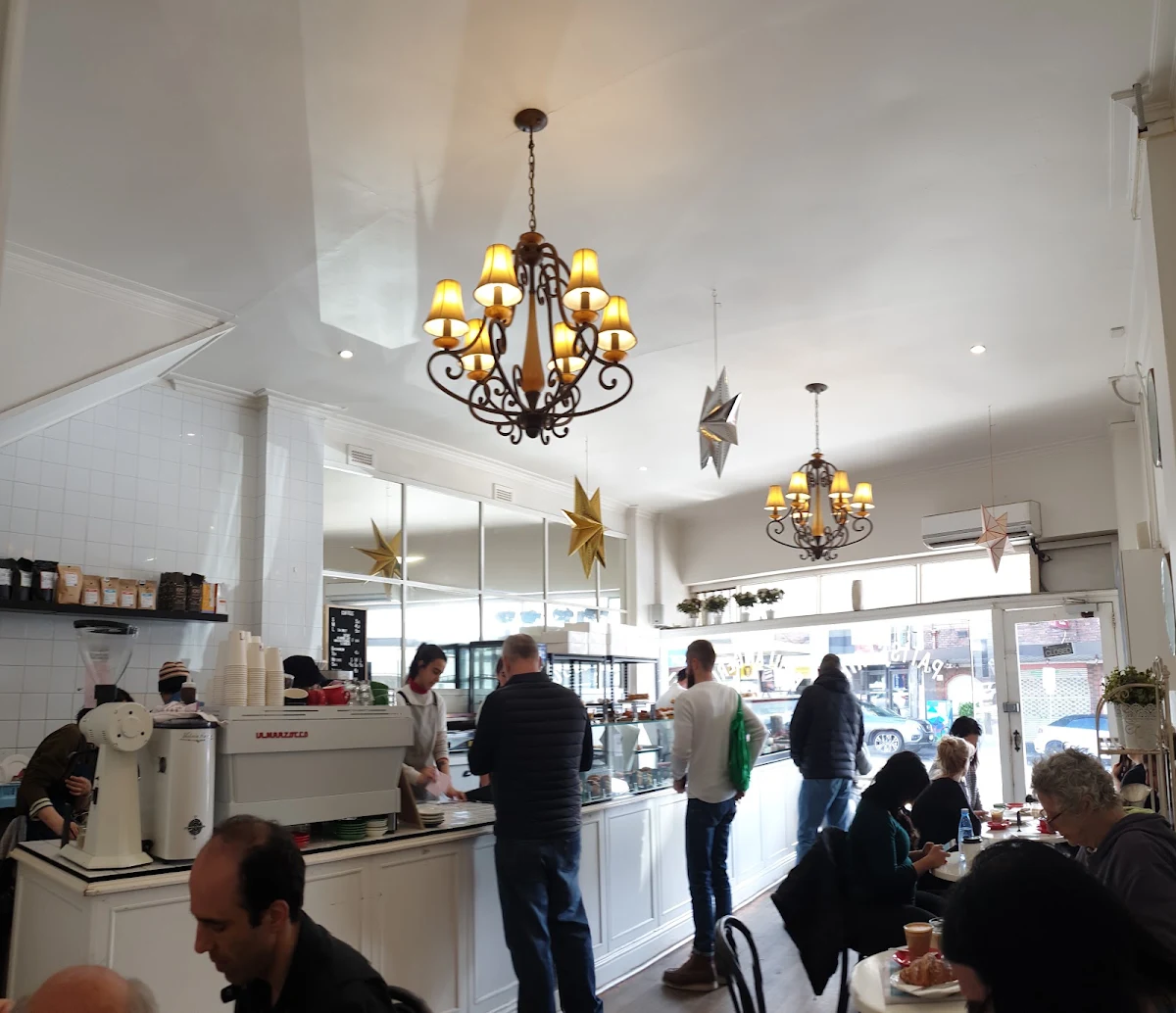 Vibe, Parisian Baker