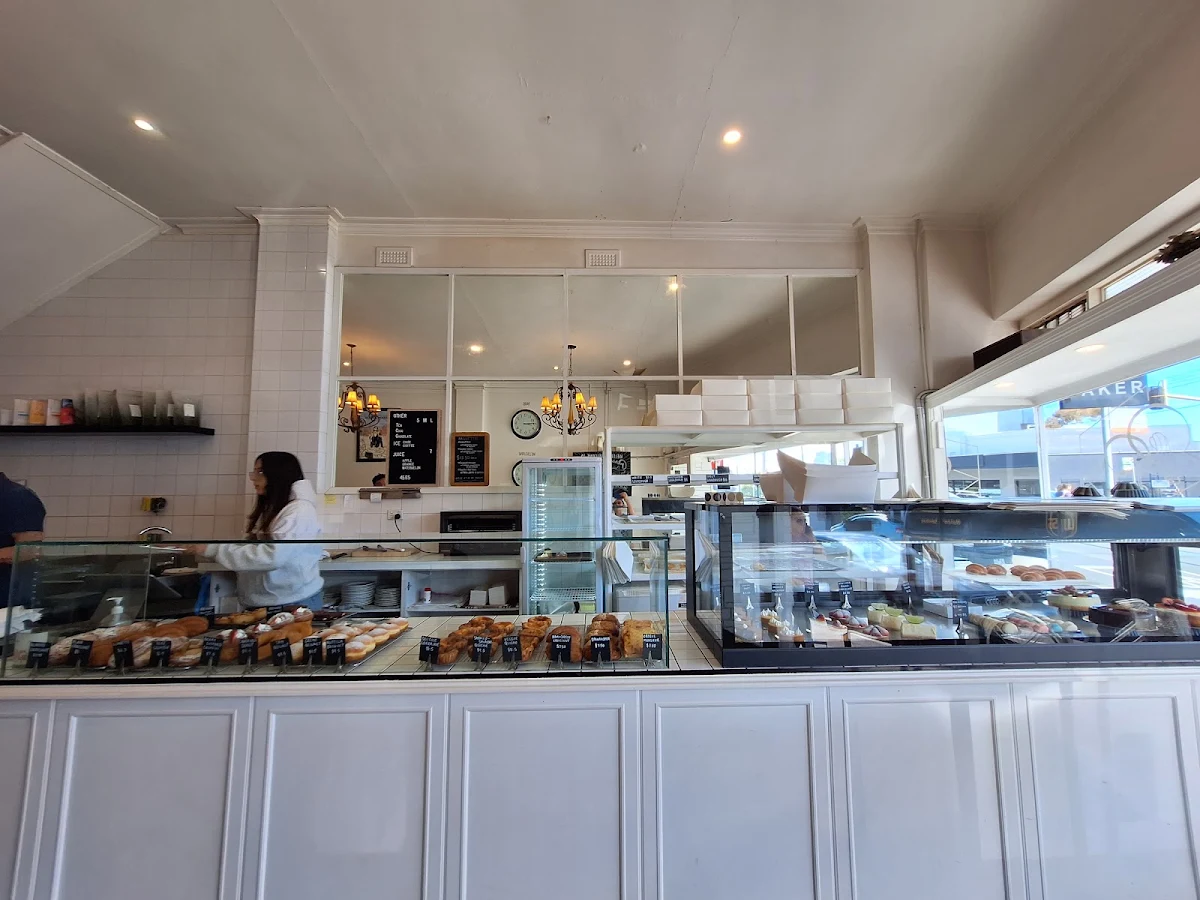 Vibe, Parisian Baker