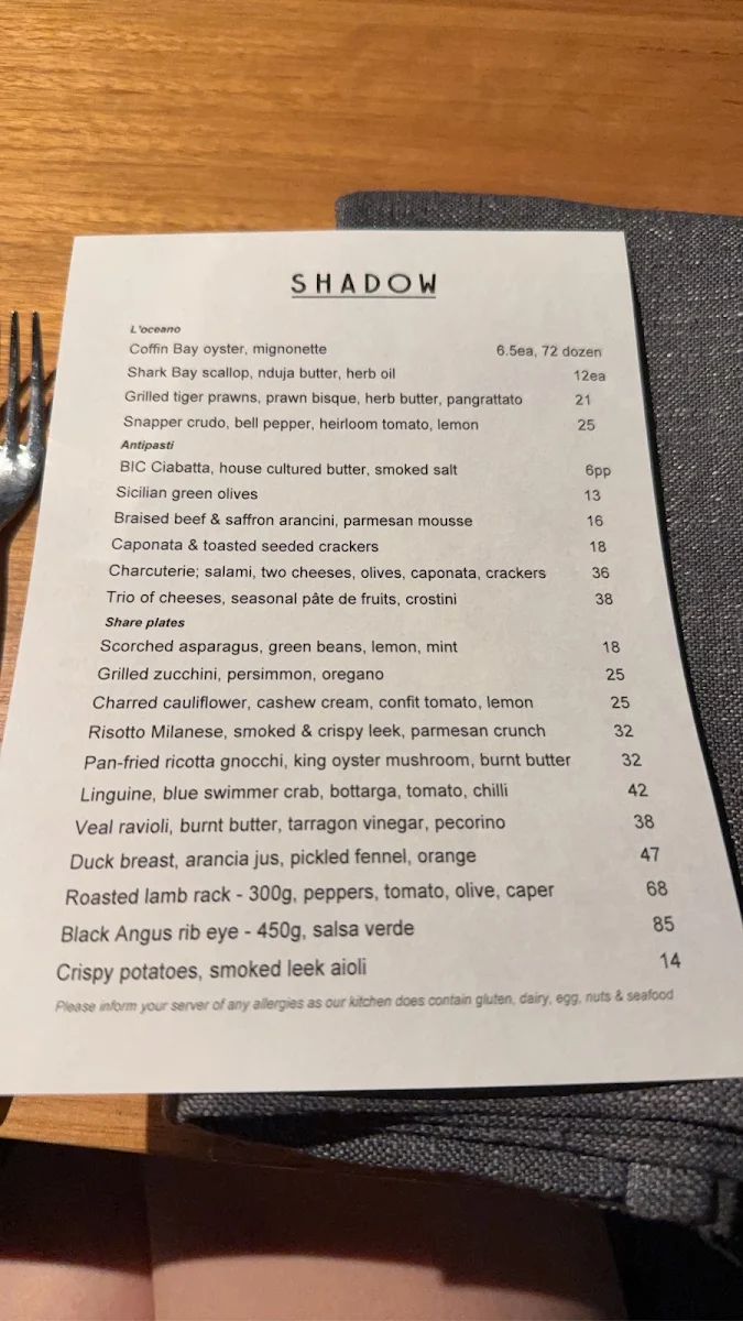 Menu, Shadow Bar & Kitchen
