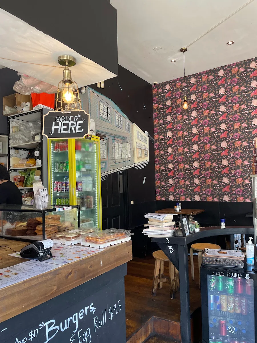 Vibe, Beantown Cafe Newtown