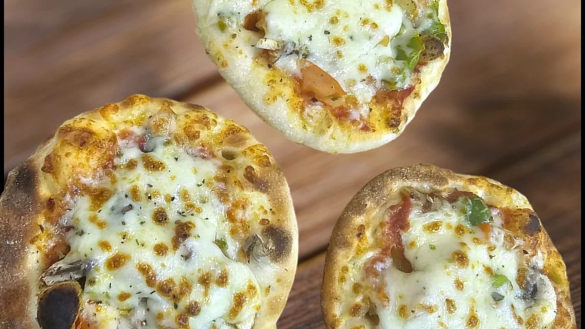 Food & drink, Hungry Bite Lebanese Pizza