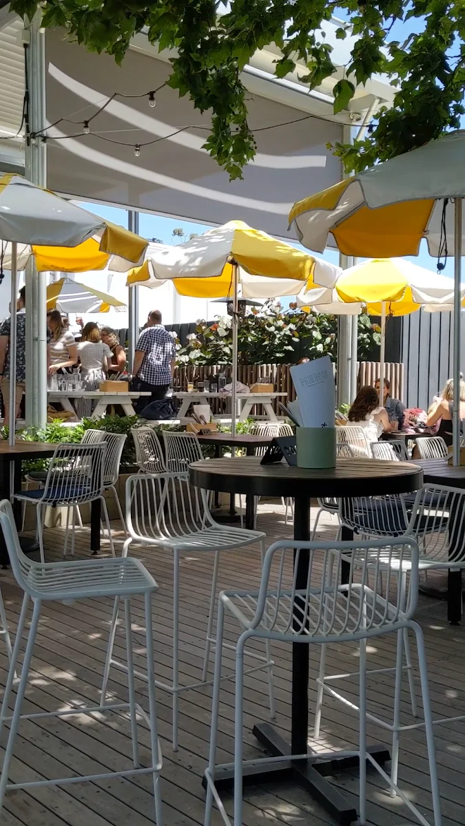 Vibe, The Quarter Acre Hotel